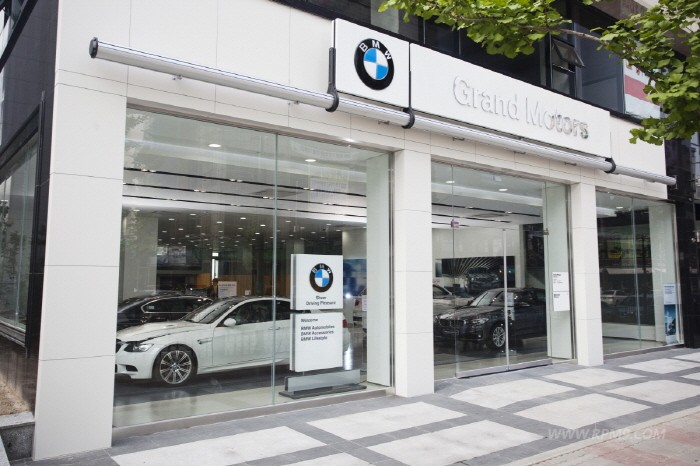 ▲ BMW 청주전시장