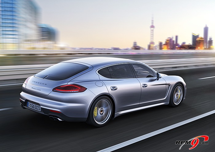 ▲ Porsche_Panamera Turbo Executive