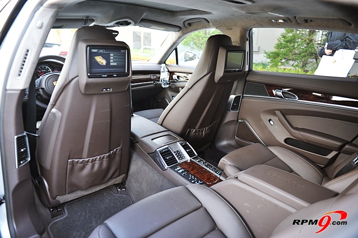 ▲ Porsche_Panamera Turbo Executive _ Interior