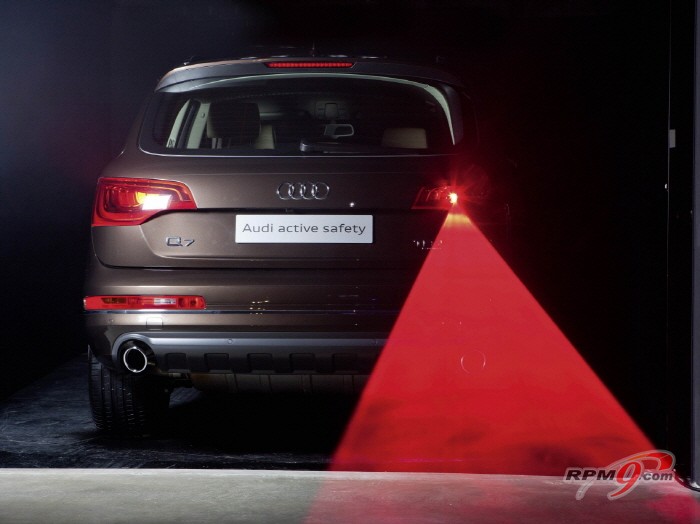 ▲ Laser tail light