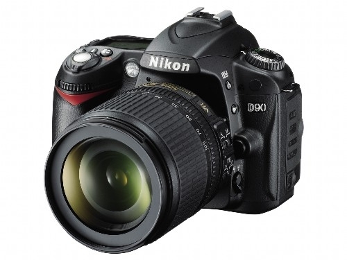 NIKON D90