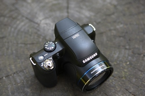 디카와 DSLR 장점만 취했다, 삼성 WB5000