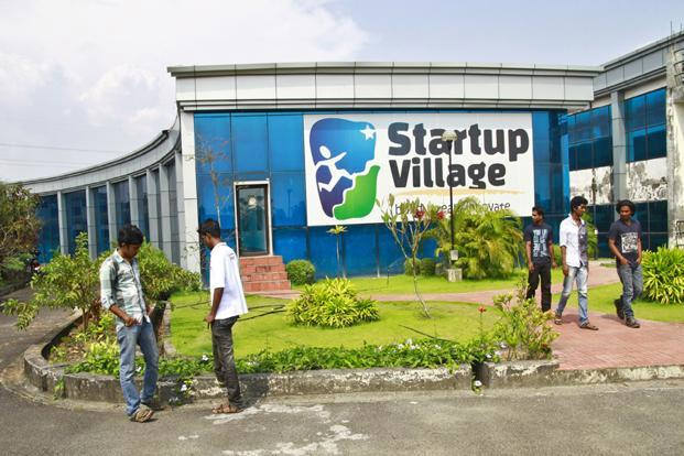 인도 정부는 2012년 케랄라주에 예비 창업가를 지원하는 벤처기업 육성시설인 스타트업 빌리지를 마련하고 적극 투자하고 있다. 스타트업 빌리지의 전경.