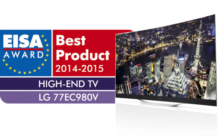 LG전자는 `77형 곡면 울트라HD 유기발광다이오드(OLED) TV`가 EISA2014 어워드에서 `유러피언 하이엔드 TV`로 선정됐다고 15일 밝혔다. 이번 수상으로 LG OLED TV는 3년 연속으로 EISA어워드를 수상하게 됐다. <LG전자 제공>