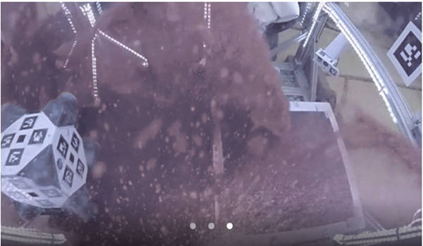 고슴도치로봇이 제자리에서 튀어올라 모래구덩이 같은 곳에서 빠져도 스스로 나올 수 있음을 과시하고 있다.사진=나사,JPL,스탠포드대
