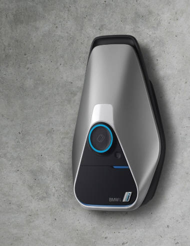 독일 `iF 디자인 어워드`서 본상을 수상한 BMW 전기차전용 홈 충전기.