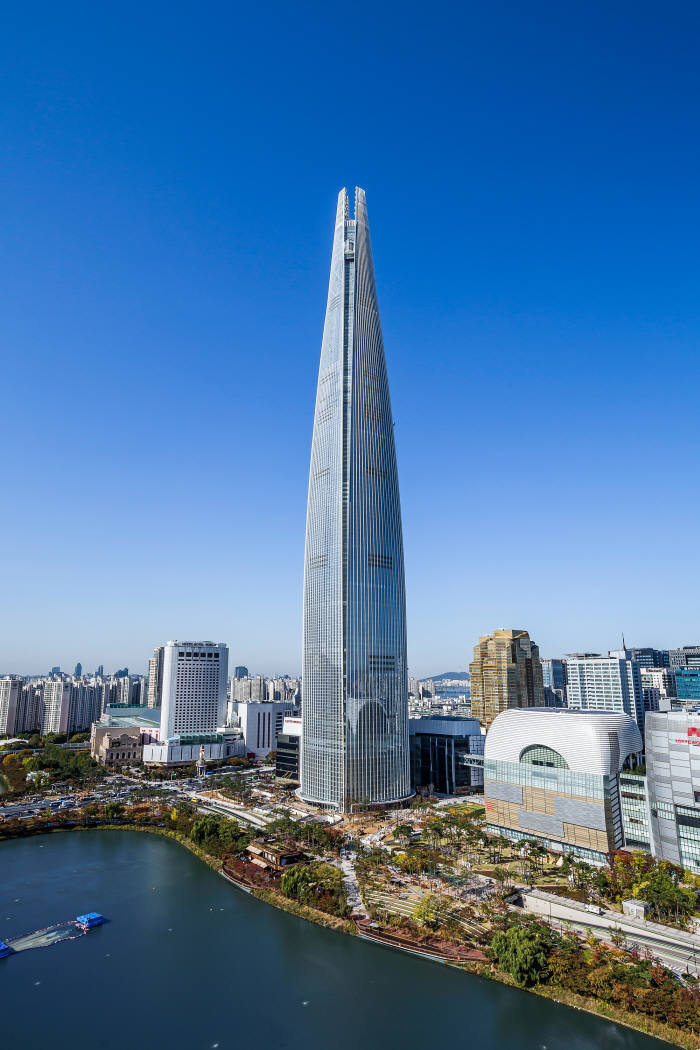 롯데월드타워 전경. 사진=롯데물산 제공