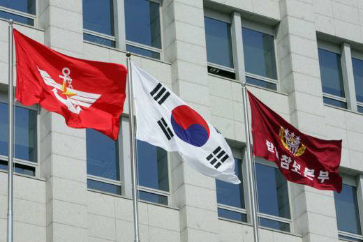 해킹당한 국방망, 정신 못차린 백신 정책