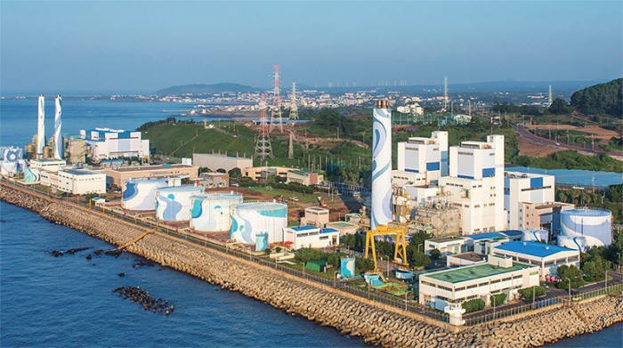 한국중부발전 제주발전본부 전경.