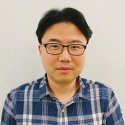 발표자 사진