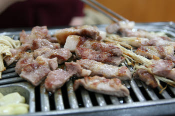 [윙스푼 테마맛집] 삼겹살