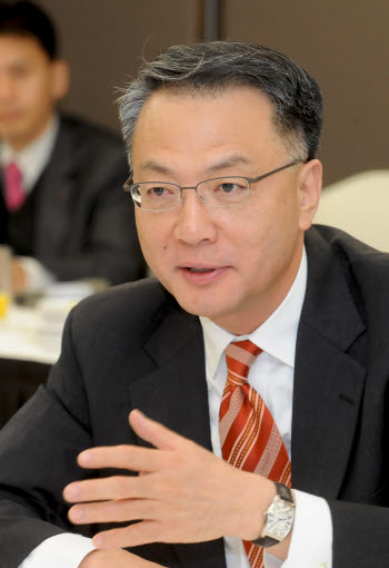 윤성혁기자 shyoon@etnews.com