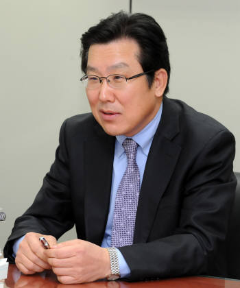 윤성혁기자 shyoon@etnews.com