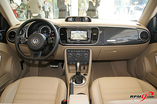 딱정벌레가 달라졌다? 확 달라진 폭스바겐 '더비틀' 출시