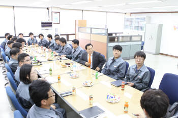 Photo Image