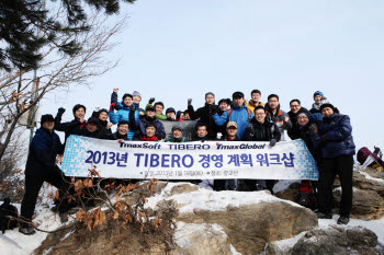 티베로는 지난 주말 전사 워크숍을 열고 경영전략을 발표하면서 올해 매출 250억원, 영업이익 100억원 달성을 목표로 세웠다.