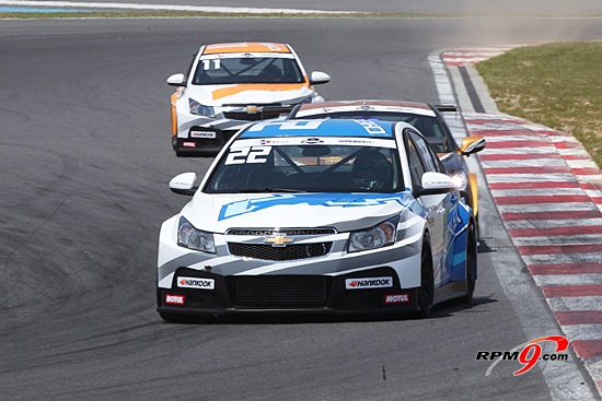 [슈퍼레이스1R] GT클래스 정연일 1위, 김진표 2위