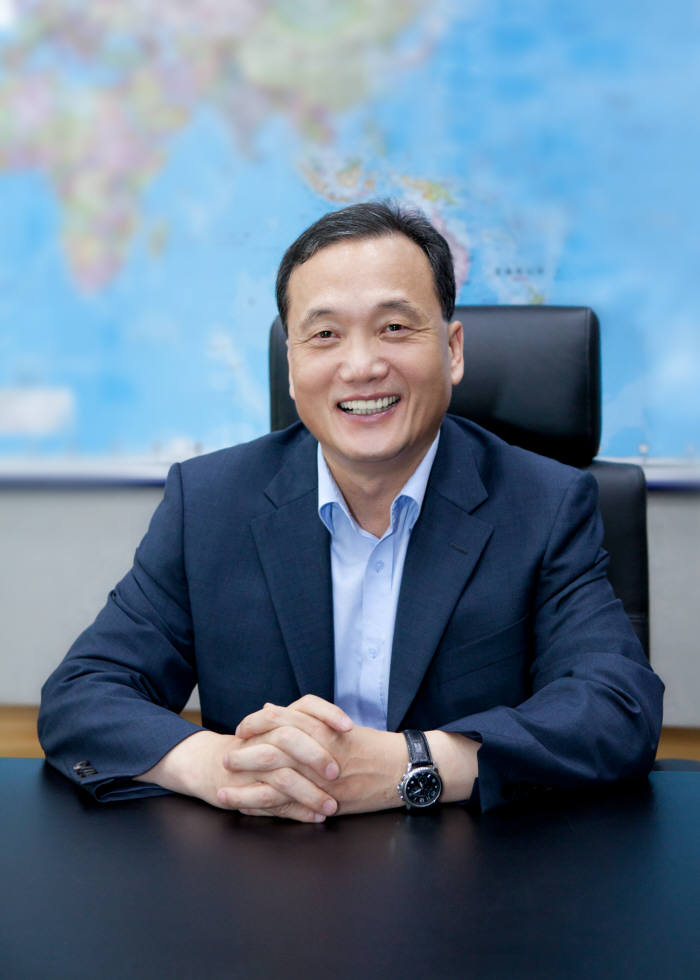 이태용 한국디자인진흥원장