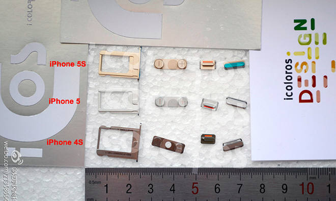 중국 웨이보에 올라온 아이폰5S용 금색 부품.