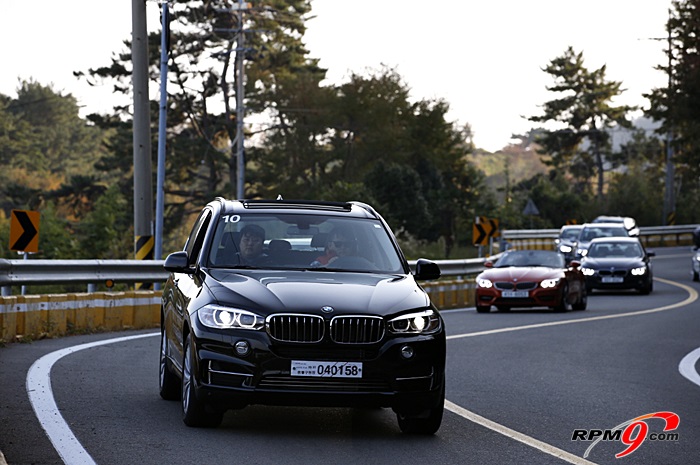 BMW 뉴 X5 주행장면