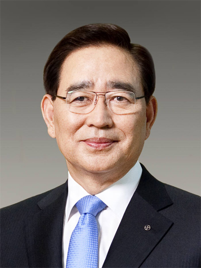 한동우 신한금융그룹 회장은?