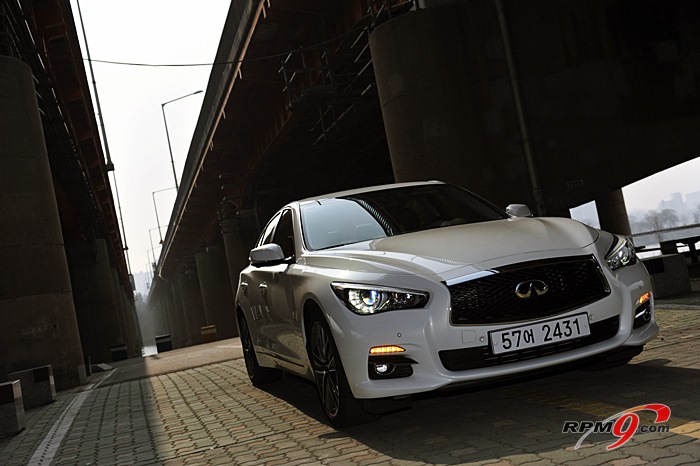 더뉴 인피니티 Q50