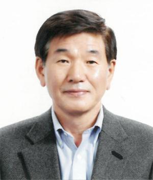 `삼성` 출신 중견 가전 CEO `TV`로 격돌