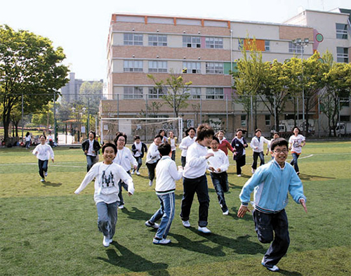 초등학교 만취남성 테이저건