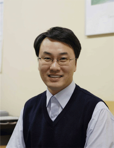 전기장만으로 N극과 S극 조절하는 물질 합성…초저전력·고효율 메모리 소자 개발 기대