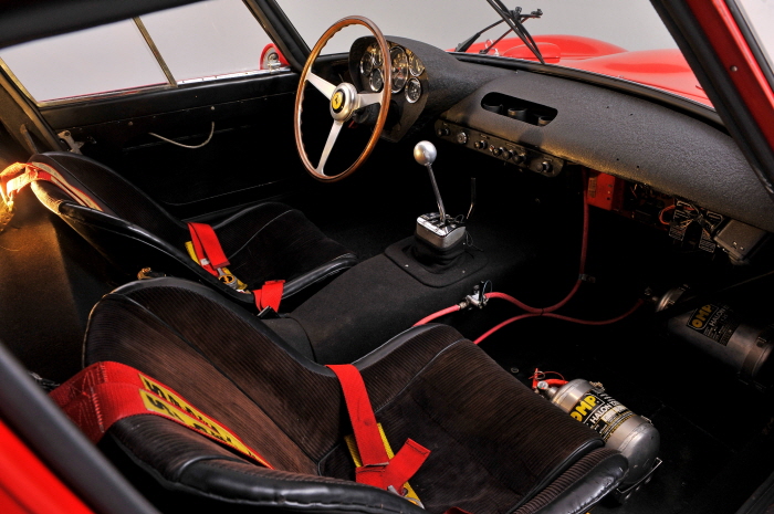 Ferrari 250 GTO interior(사진제공=FMK)