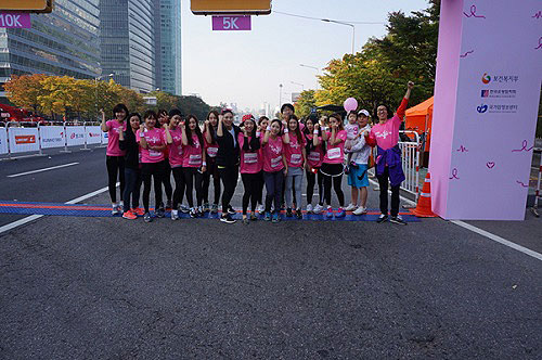 SM에스엠성형외과 ‘핑크리본 사랑마라톤’ 참가