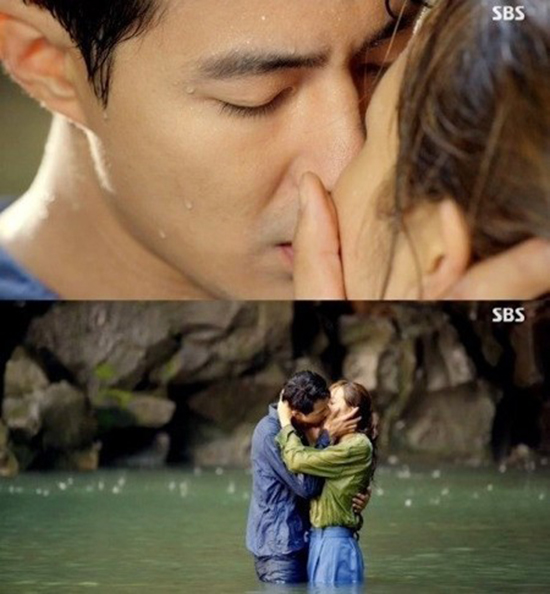 '트레이스' 출연 부인 조인성, 공효진 키스신 비화 공개 "코가 자꾸 눈 찔러"