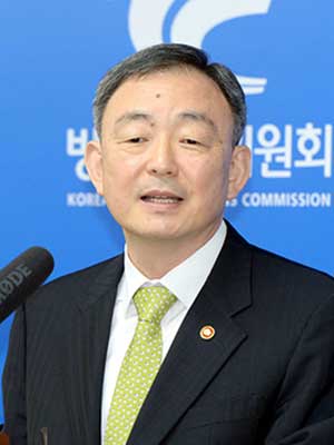 [동정]최성준 방통위원장, 자유학기제 미디어교육 현장 방문