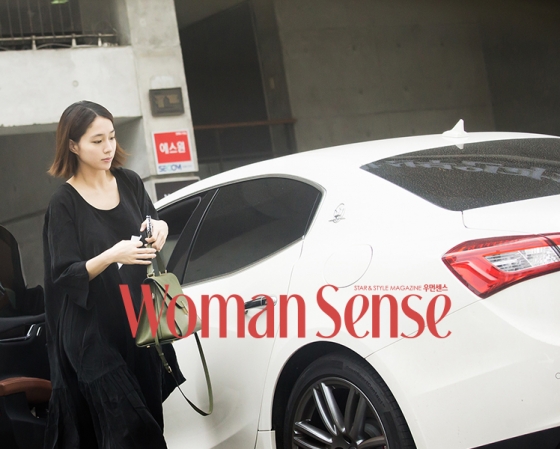 이민정
 출처 Woman Sense