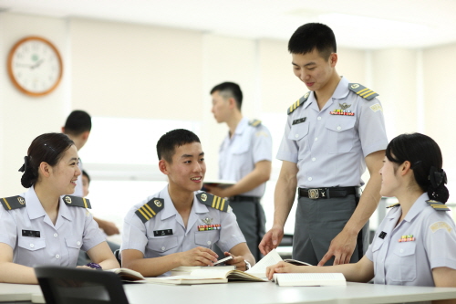 정예장교 양성의 요람 ‘육군사관학교’, 신입생 원서 접수