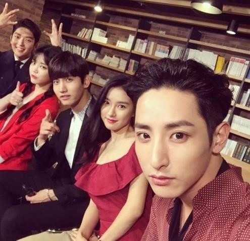 이준기, 이유비, 심창민, 김소은, 이수혁
 출처:/ 이수혁 SNS