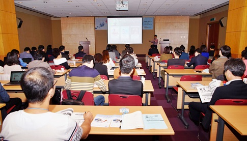 중국 화장품 소비자 현지 모델로 공략한다