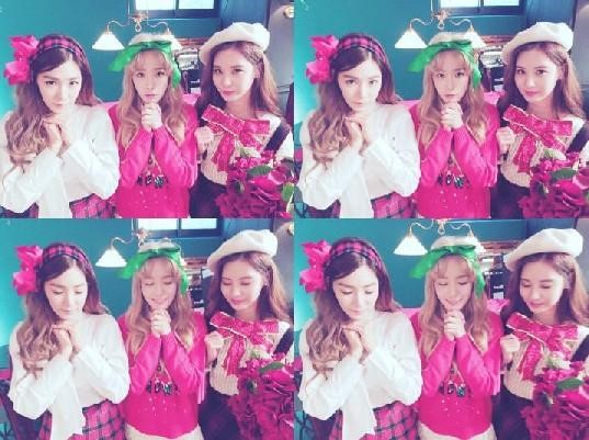 태티서 dear santa
 출처:/ 태연 인스타그램