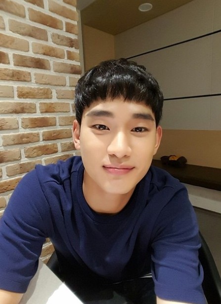 김수현과 호흡 출처:/ 김수현 인스타그램