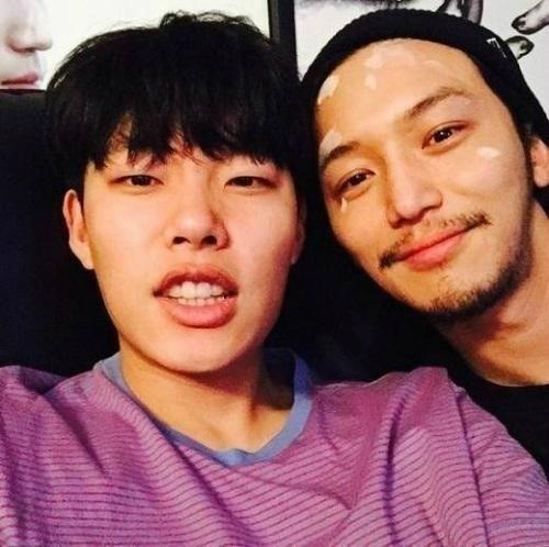 김윤석 변요한
출처:/ 류준열 인스타그램