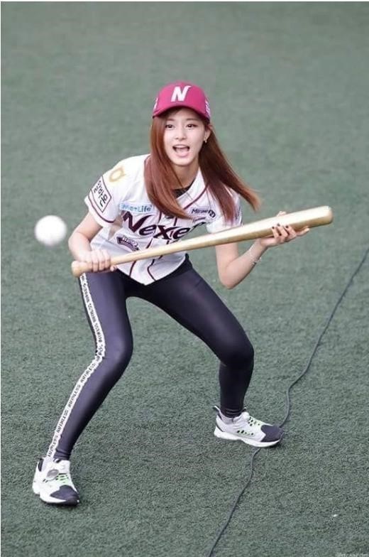 트와이스 쯔위
출처:/ 온라인커뮤니티