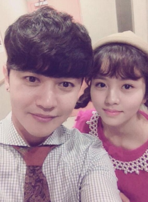 도경수 김소현
출처:/ 강균성 SNS