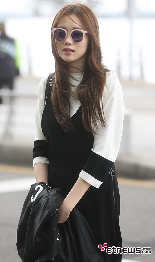 [★공항에떳다] 티파니-이성경-클로이 모레츠, ‘미녀 삼총사!’
