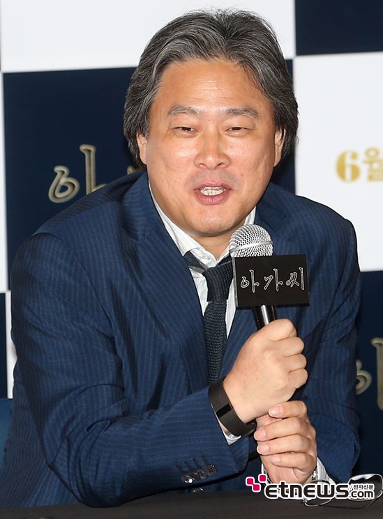 [포토] 박찬욱 감독, ‘빈손으로 왔어요’