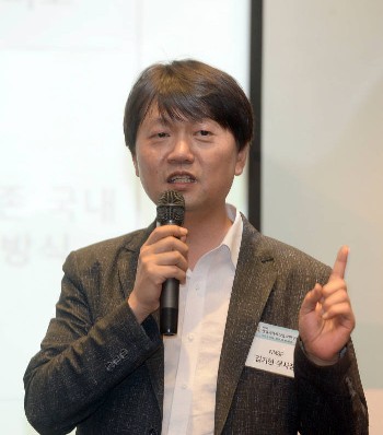 김기현 NNSP 부사장이 `제어시스템 내에서 일방향 기술 동향`을 발표했다. 박지호기자 jihopress@etnews.com