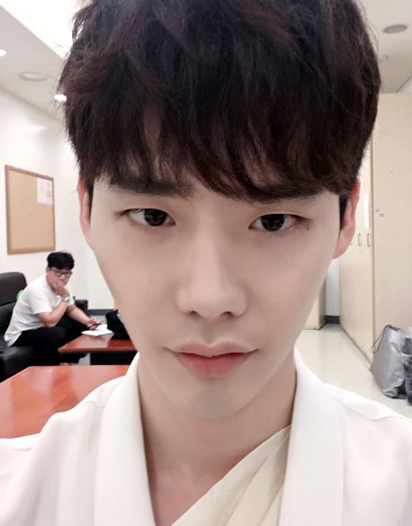 출처:이종석 SNS