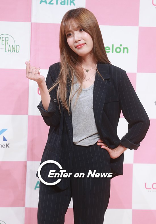 [ON포토] 김나영, ‘시크한 하트’