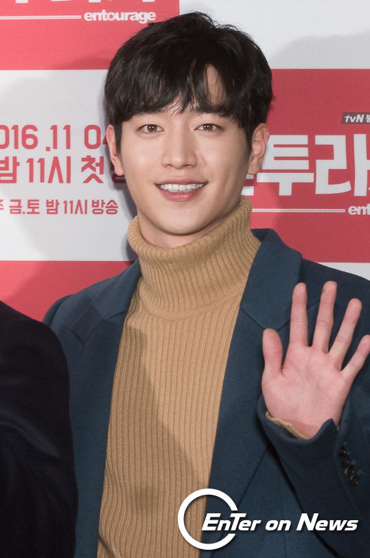 [ON포토] 서강준, '깊이를 알수 없는 미소'