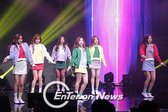 [ON포토] 에이프릴, 상큼한 무대 '와우' 