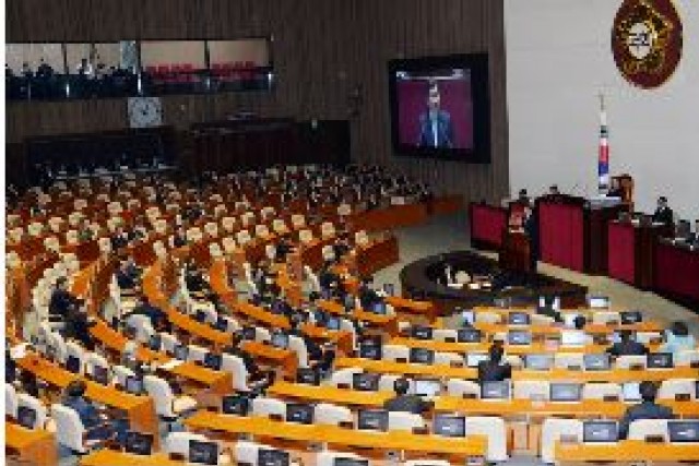 국회 파행 점입가경...발목잡힌 '추경·정부조직법'